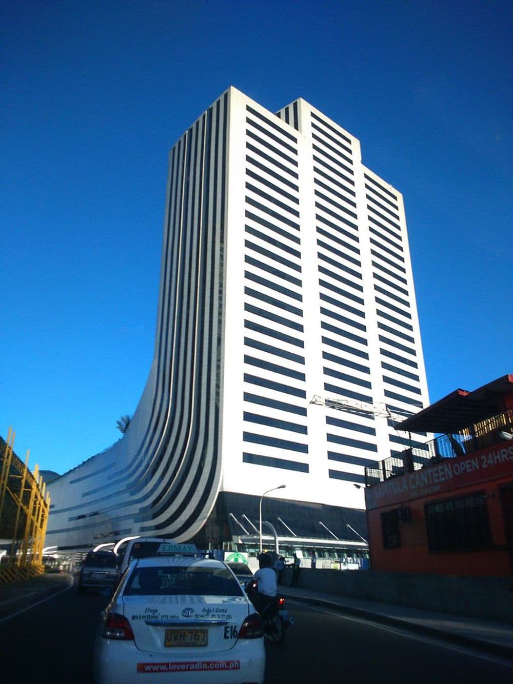 SM Aura Premier Office Tower